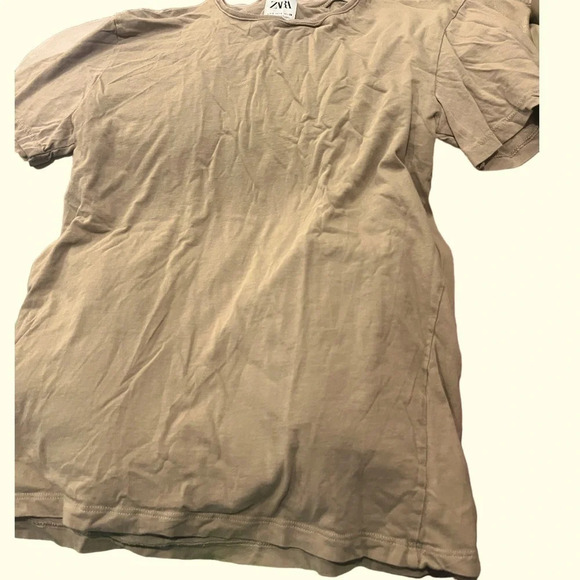 Zara short sleeved tee, size Small - Picture 1 of 2